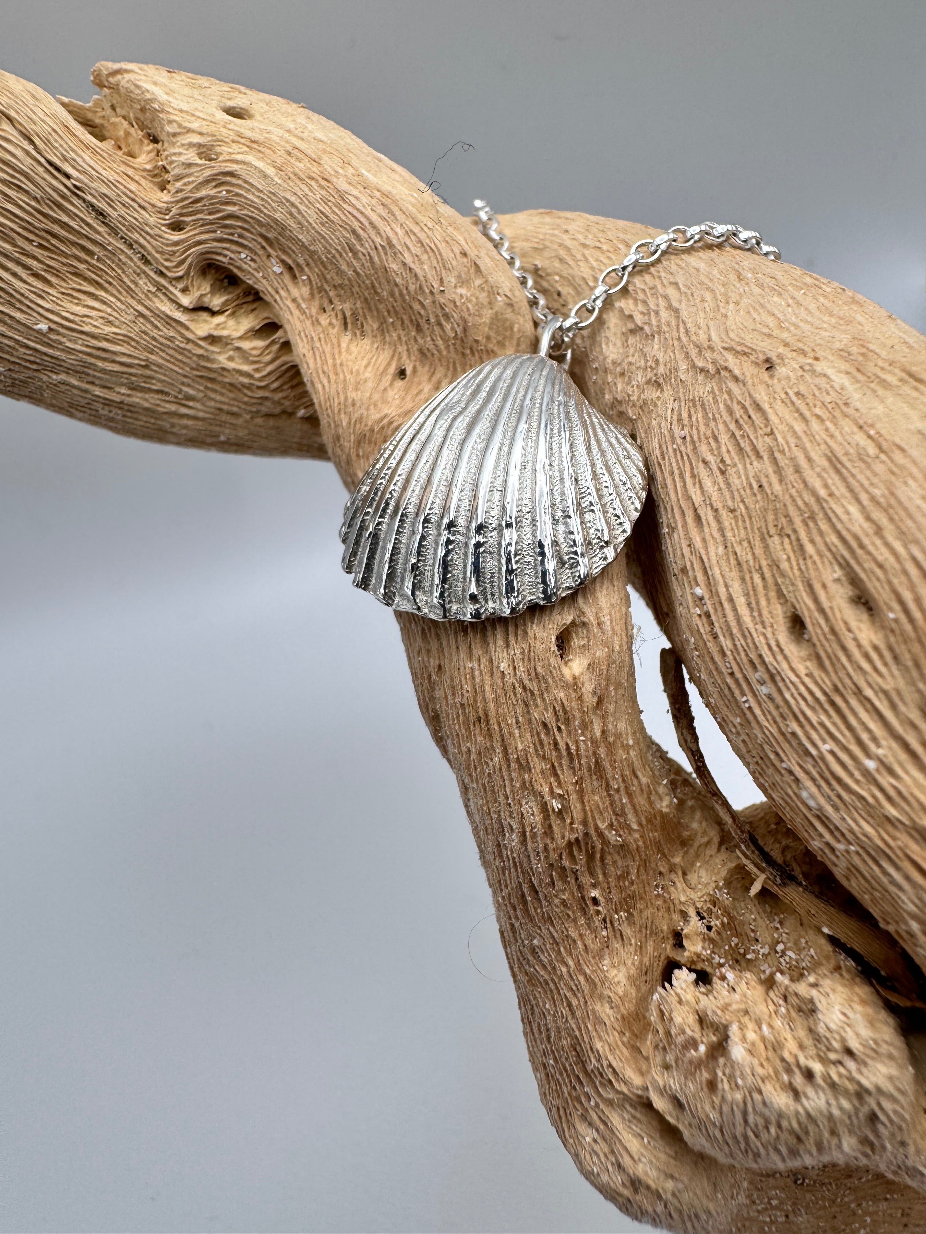 Vessel Pendant